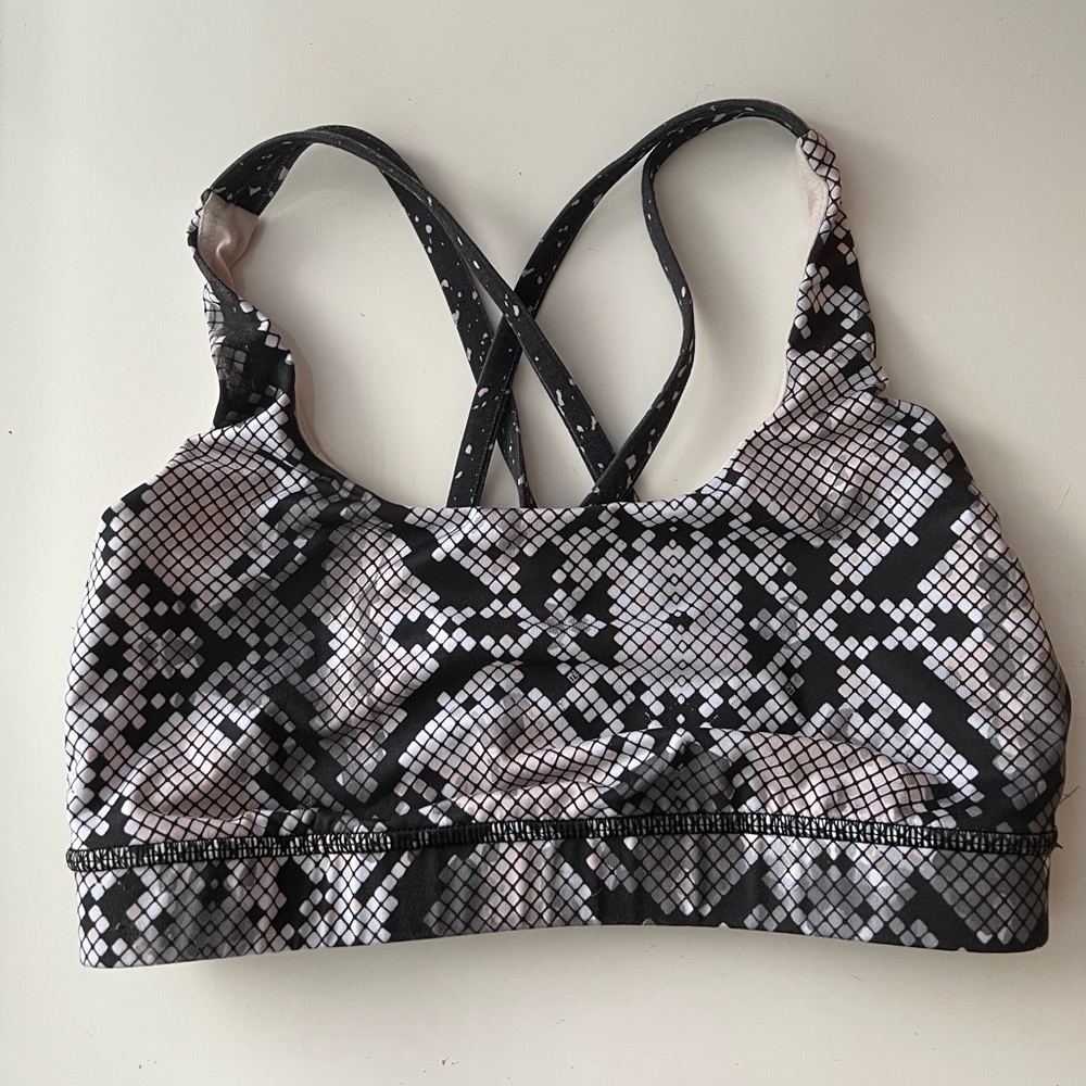 Lululemon Energy Sports Bra Size 6